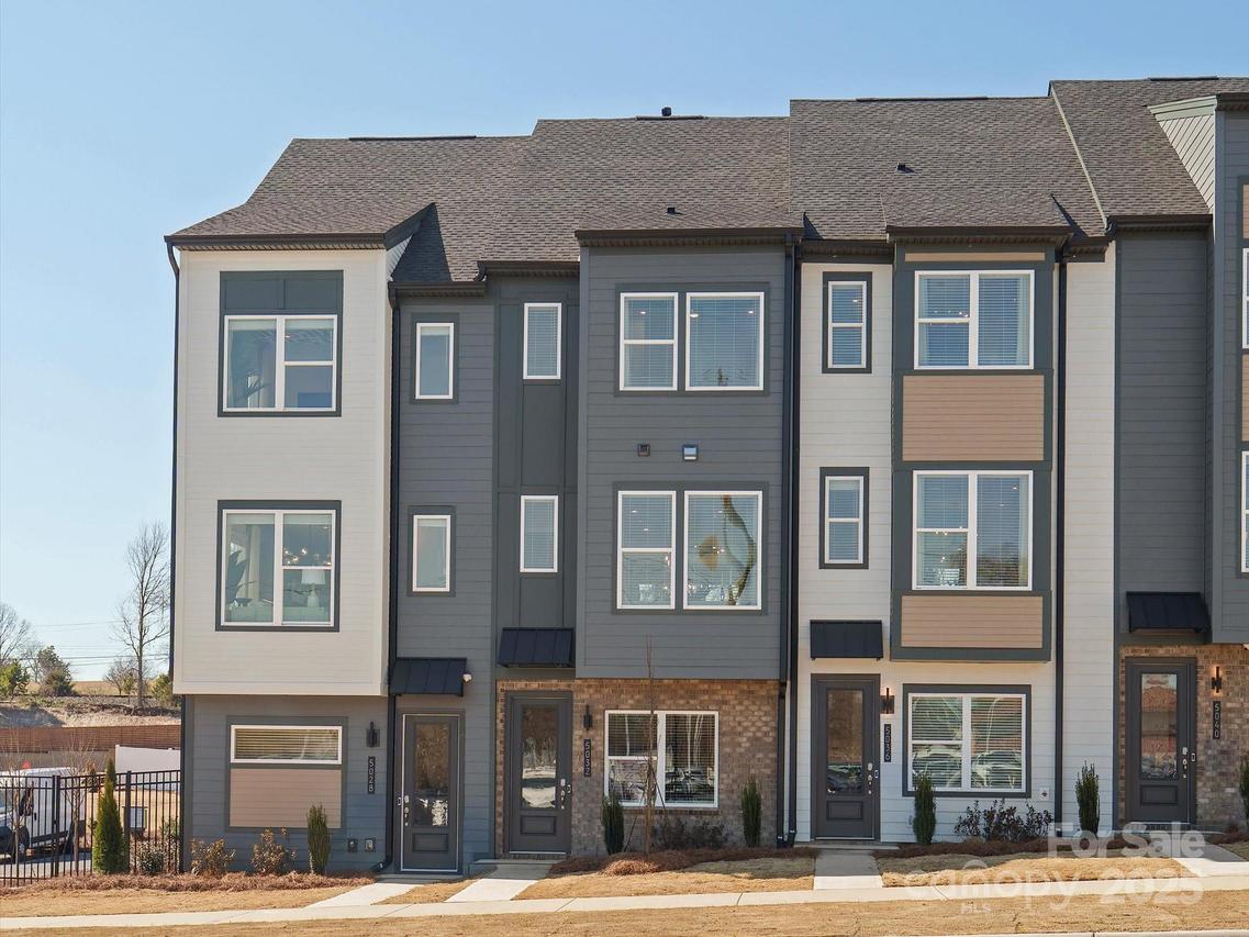 5032 Beirut Dr., Charlotte, NC 28217