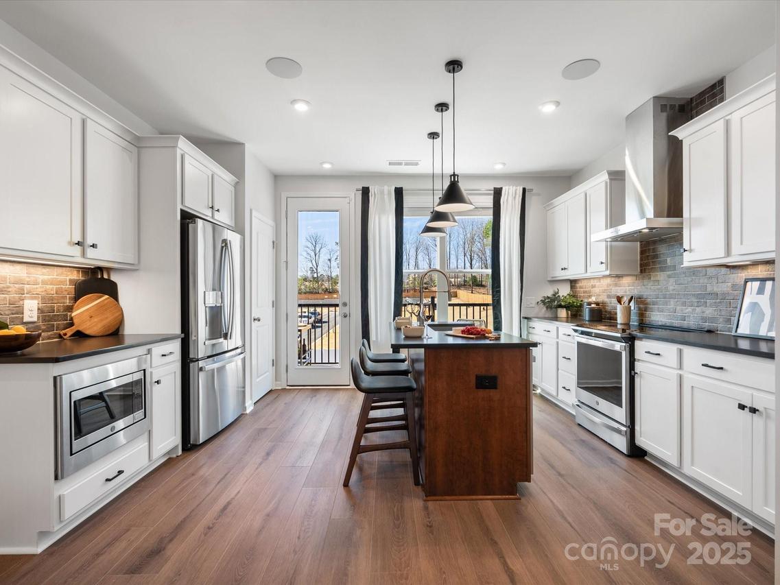 5036 Beirut Dr., Charlotte, NC 28217