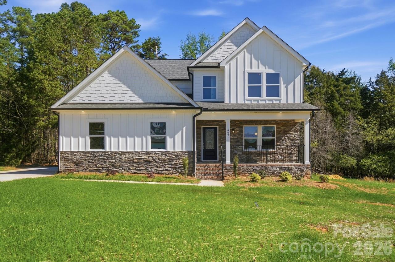 609 Muirfield Dr., Albemarle, NC 28001