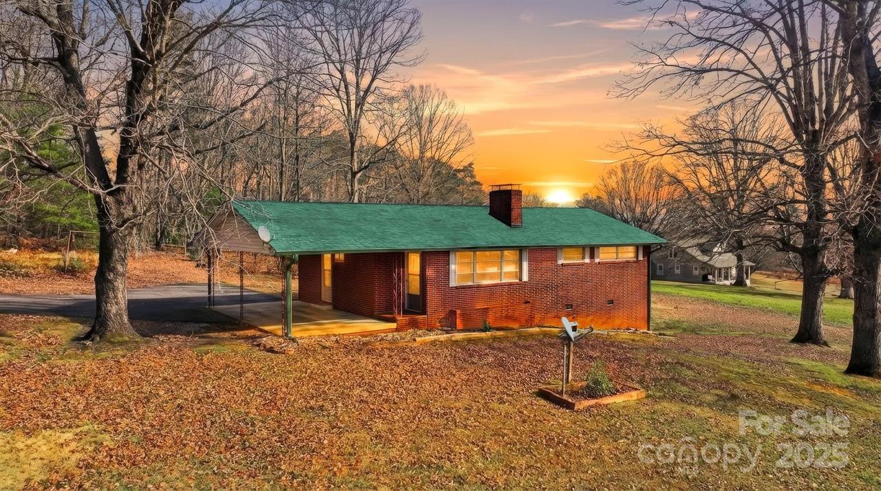 2290 Nc 181 Hwy., Morganton, NC 28655