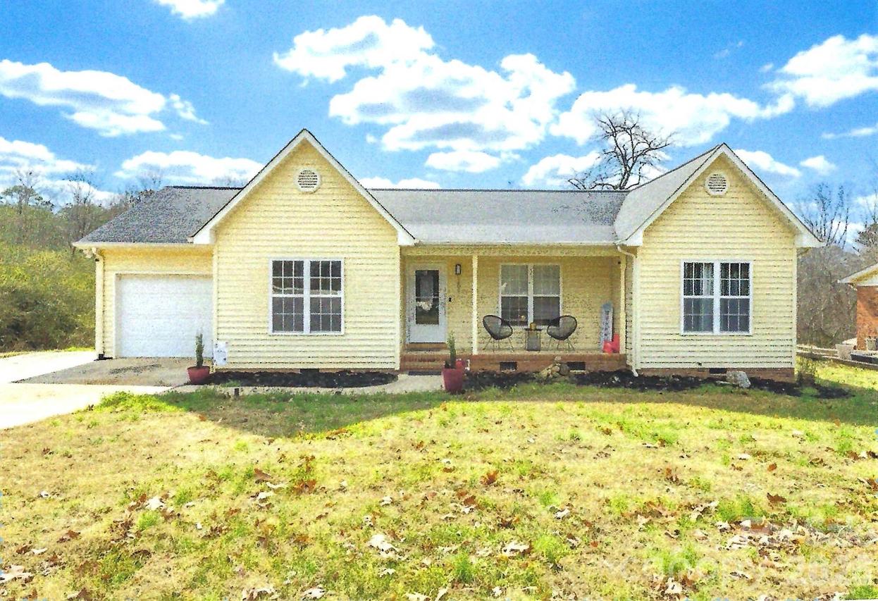 151 Monte Vista Rd., Statesville, NC 28625