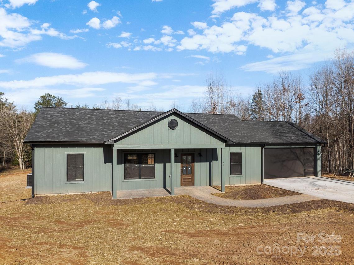 95 Lexxi Ln. #3, Tryon, NC 28782
