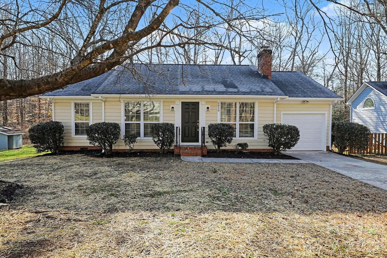 3416 Armitage Dr., Charlotte, NC 28269