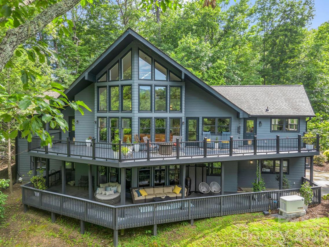 158 Rock Spring Ln., Lake Lure, NC 28746