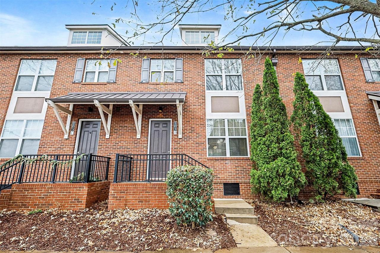 103 Steinbeck Way #D, Mooresville, NC 28117