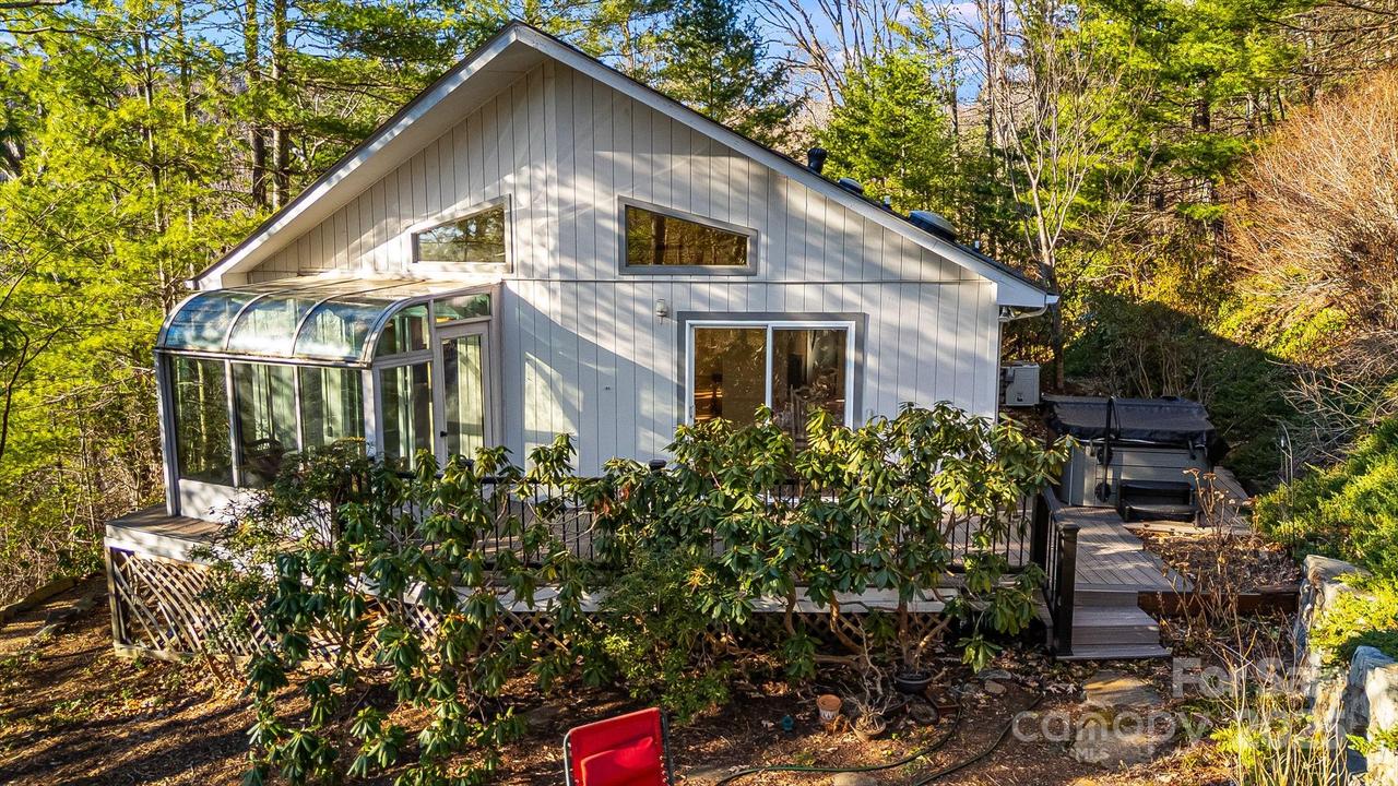 31 Covewood Rd., Asheville, NC 28805