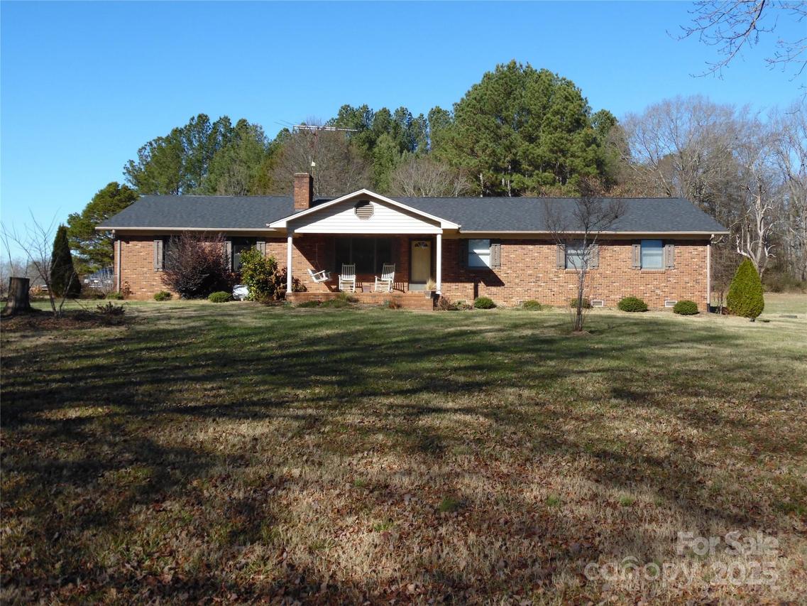 3857 Buffalo Shoals Rd., Maiden, NC 28650
