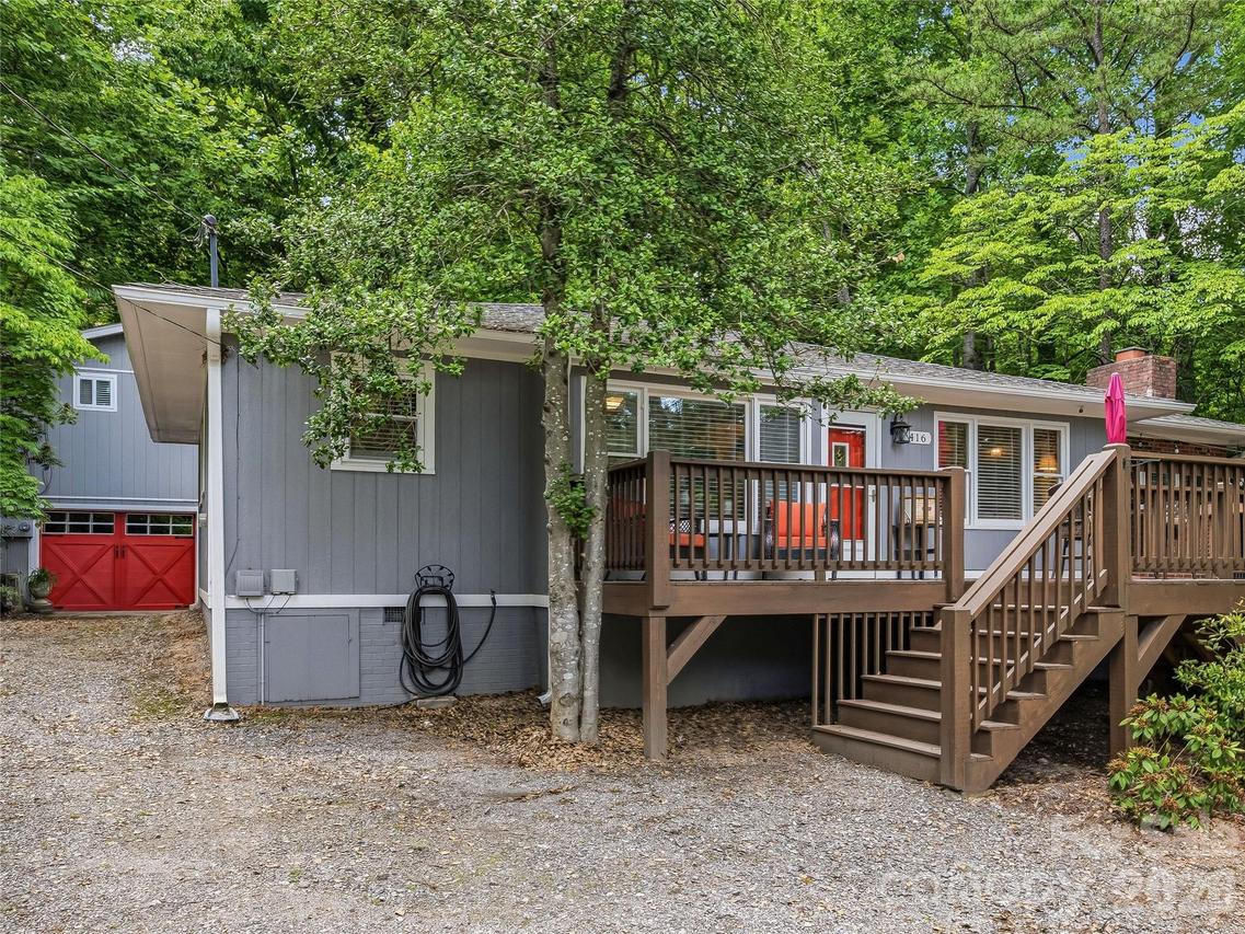 416 S Cherokee Ave., Black Mountain, NC 28711