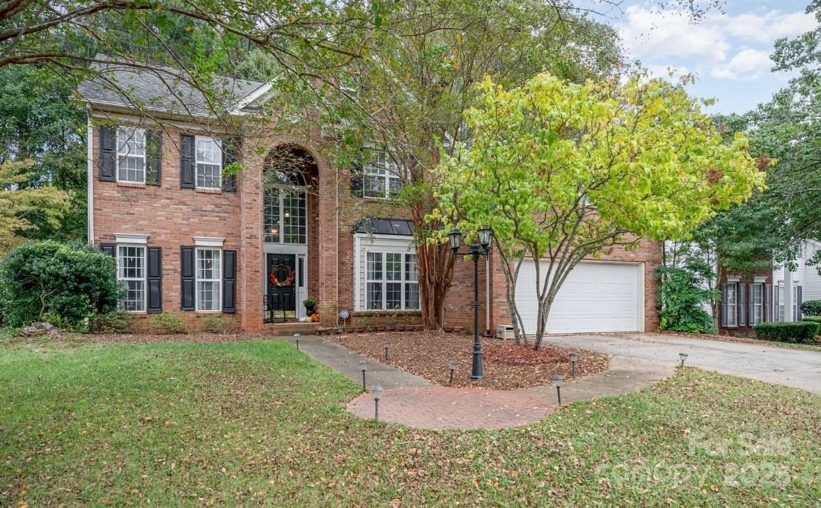 6930 Reedy Creek Rd., Charlotte, NC 28215