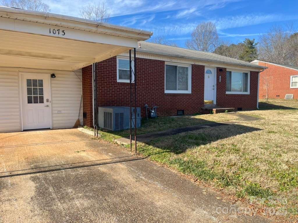 1073 Springdale Dr., Maiden, NC 28650