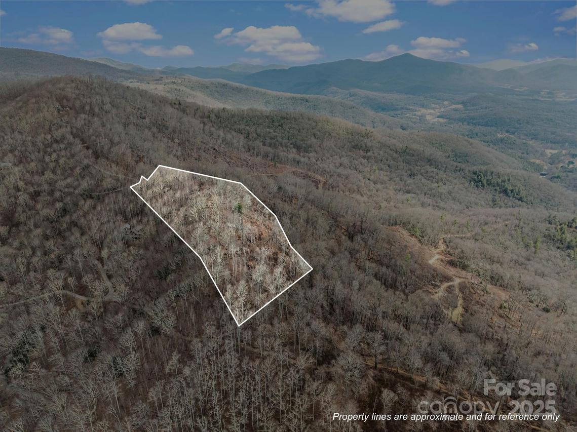 000 Christian Creek Rd., Swannanoa, NC 28778