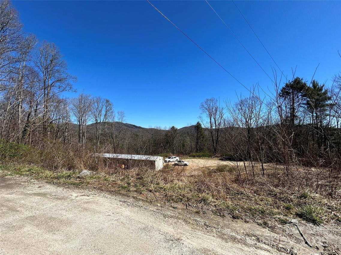 612 Heady Mountain Rd Rd., Cashiers, NC 28717