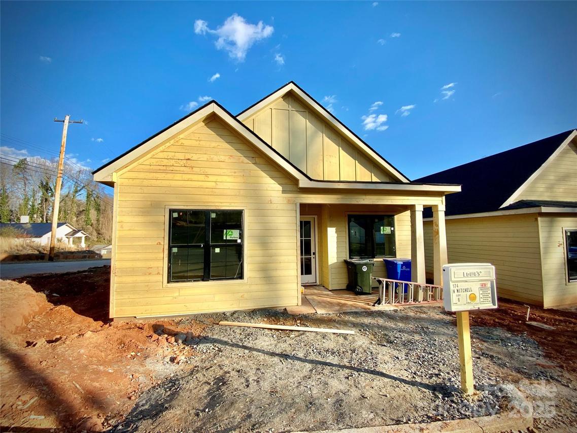 174 N Mitchell St., Rutherfordton, NC 28139