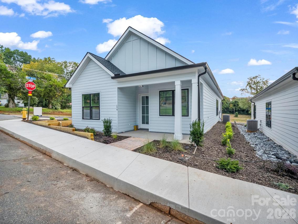 174 N Mitchell St., Rutherfordton, NC 28139