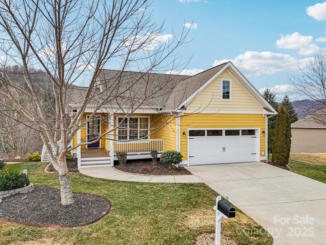 14 Rose Creek Rd., Leicester, NC 28748