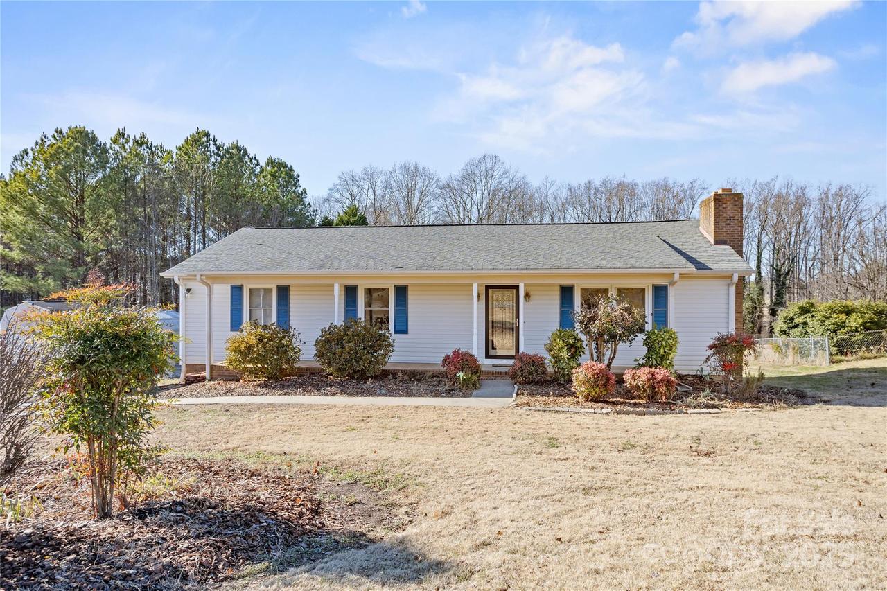103 Lois Ln., Lexington, NC 27295
