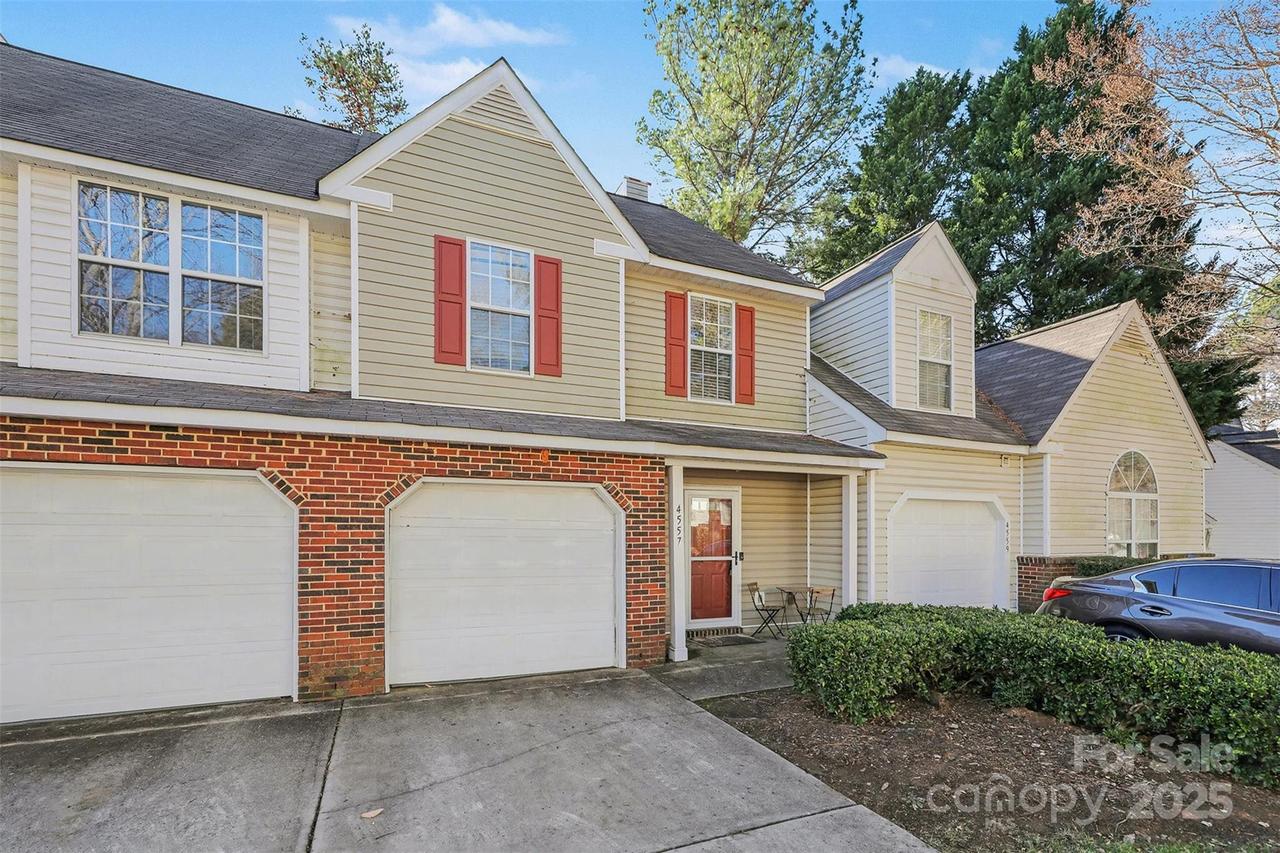 4557 Antelope Ln., Charlotte, NC 28269