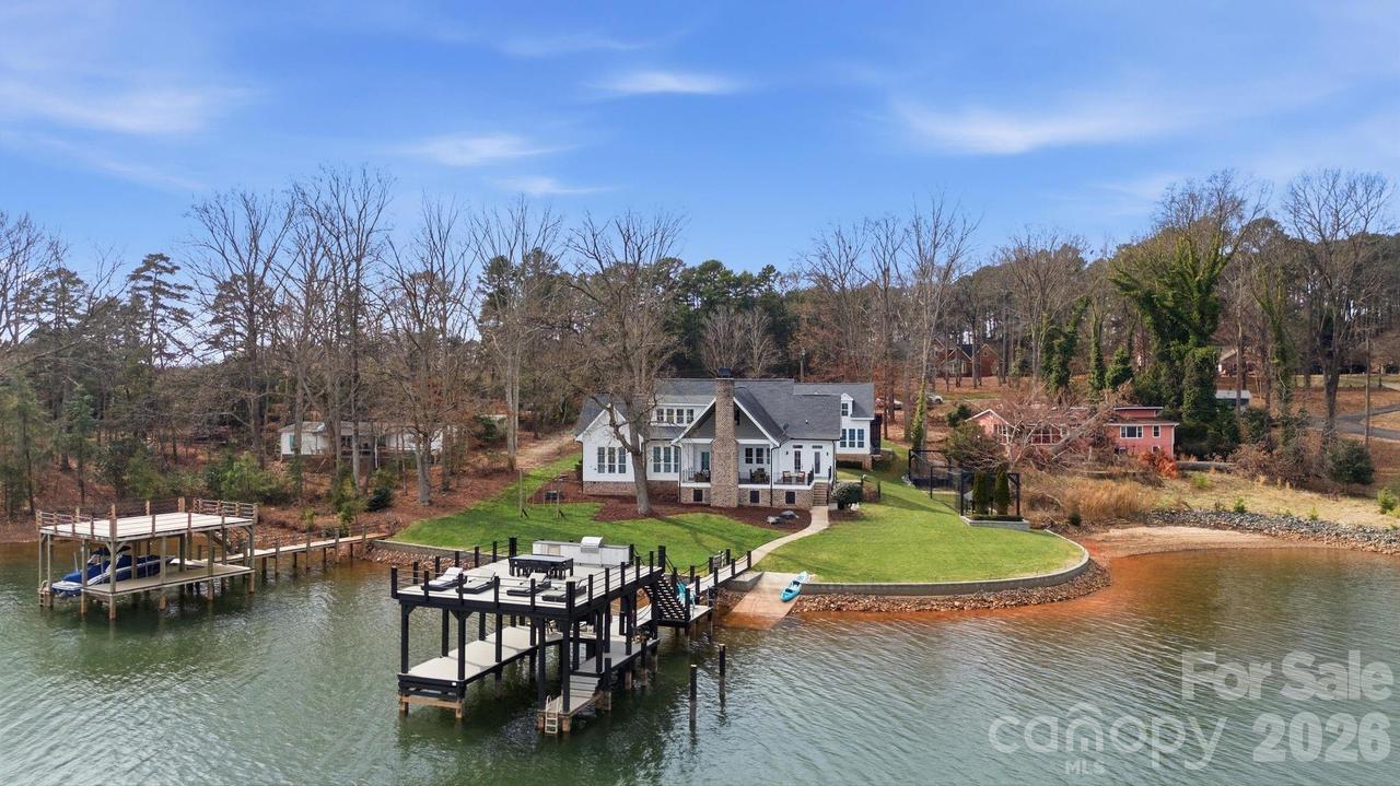 879 Kemp Rd., Mooresville, NC 28117