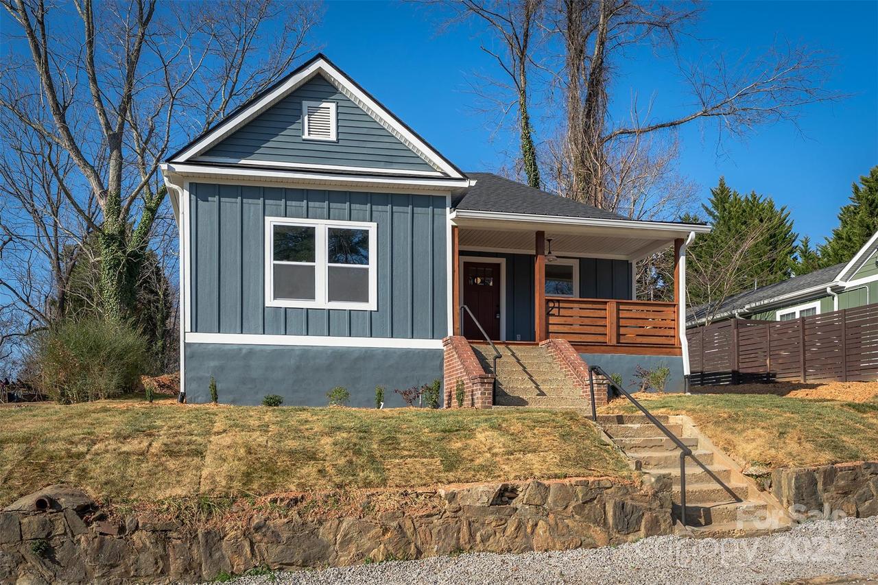 21 Allen St., Asheville, NC 28806