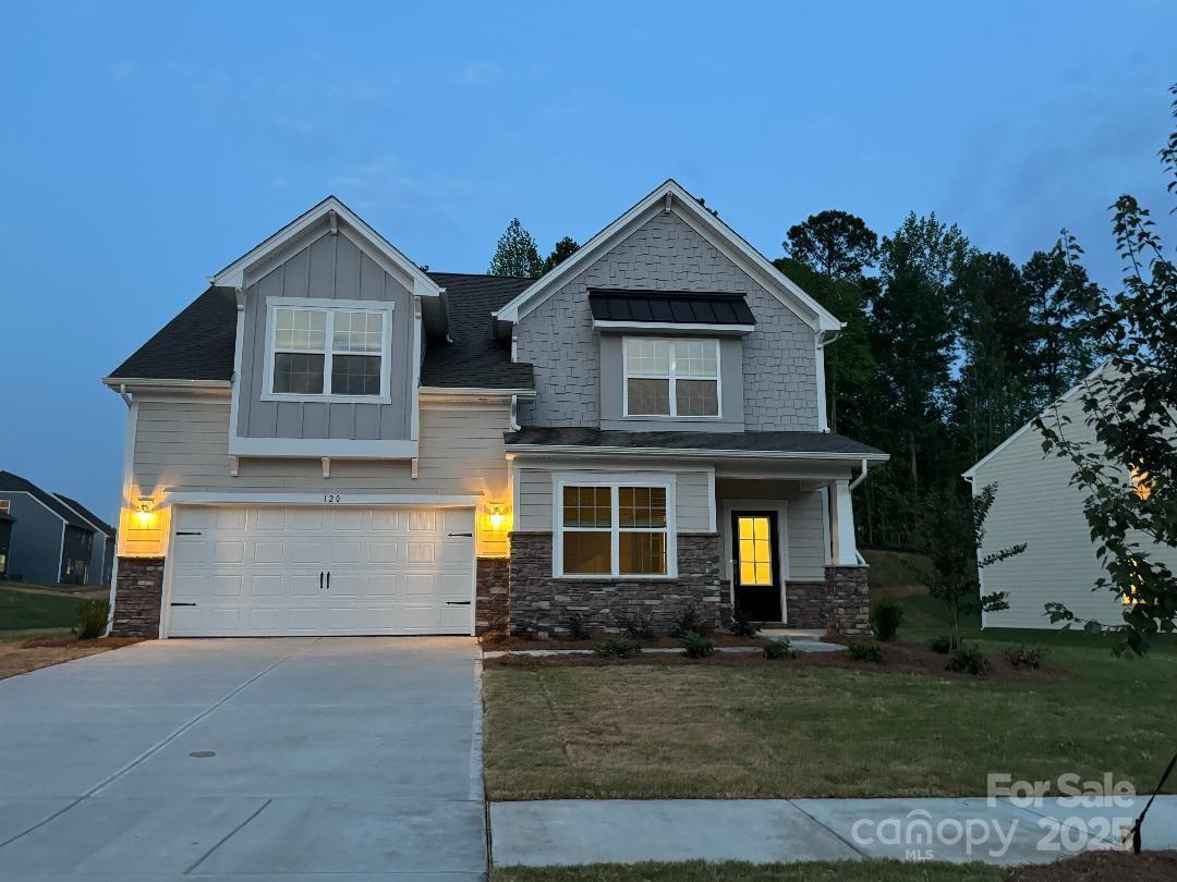 120 Dogwood Grove Pl., Troutman, NC 28166
