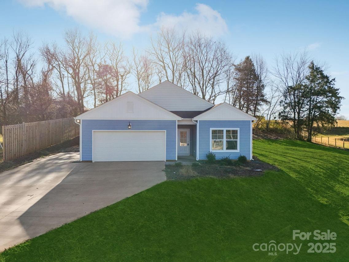 3567 Farmfield Dr., Claremont, NC 28610