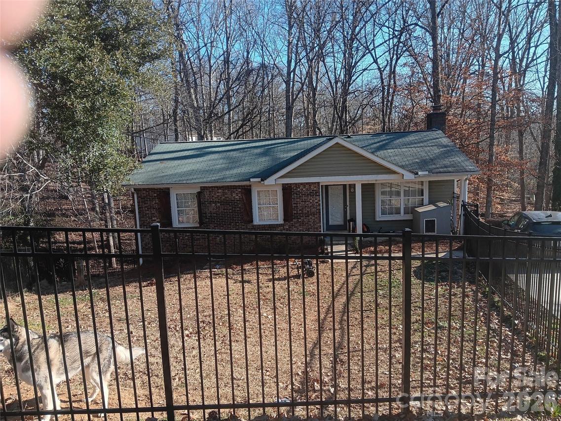 8443 Shiredale Ln., Charlotte, NC 28212