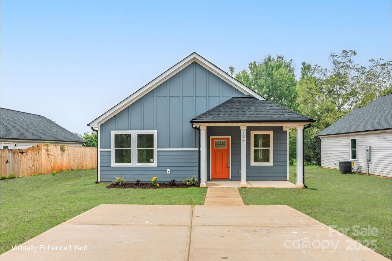 208 N Railroad Ave., East Spencer, NC 28039