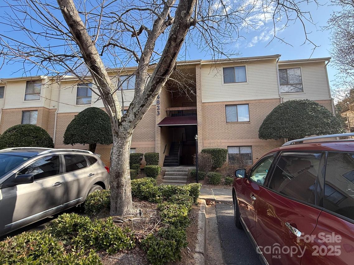 4823 Spring Lake Dr. #A, Charlotte, NC 28212