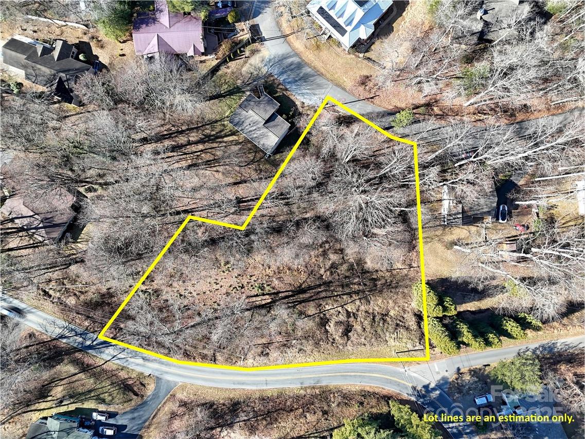 101 Wesley Way #100-101,108, Waynesville, NC 28785