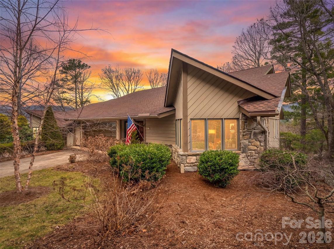 3802 Timber Tr., Asheville, NC 28804