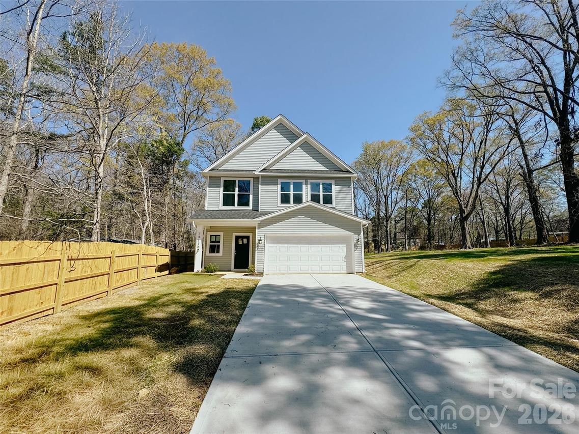14139 Asbury Dr., Huntersville, NC 28078