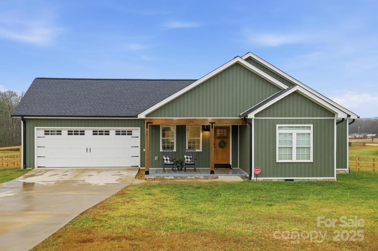 88 Pine Tree Rd., Taylorsville, NC 28681
