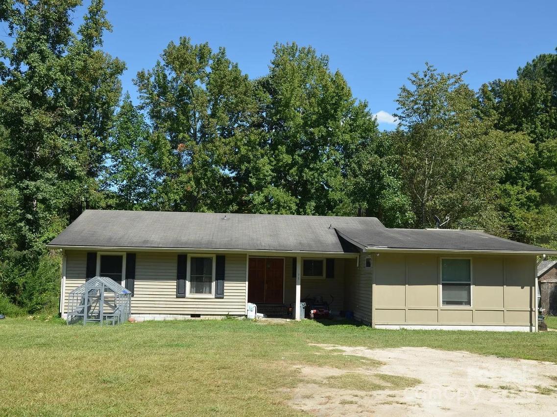 75 Pine Dr., Youngsville, NC 27596