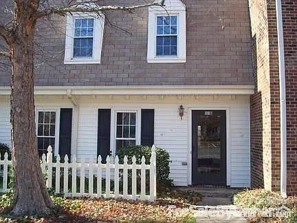 5011 Lawndale Dr., Greensboro, NC 27455