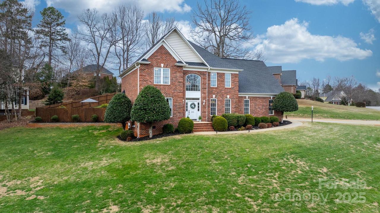 3845 Steve Ikerd Dr., Hickory, NC 28601