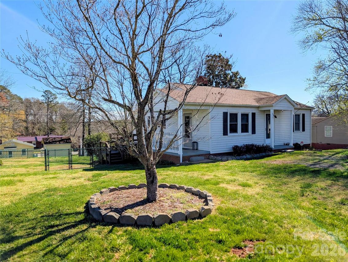 122 Murphy Ct., Morganton, NC 28655