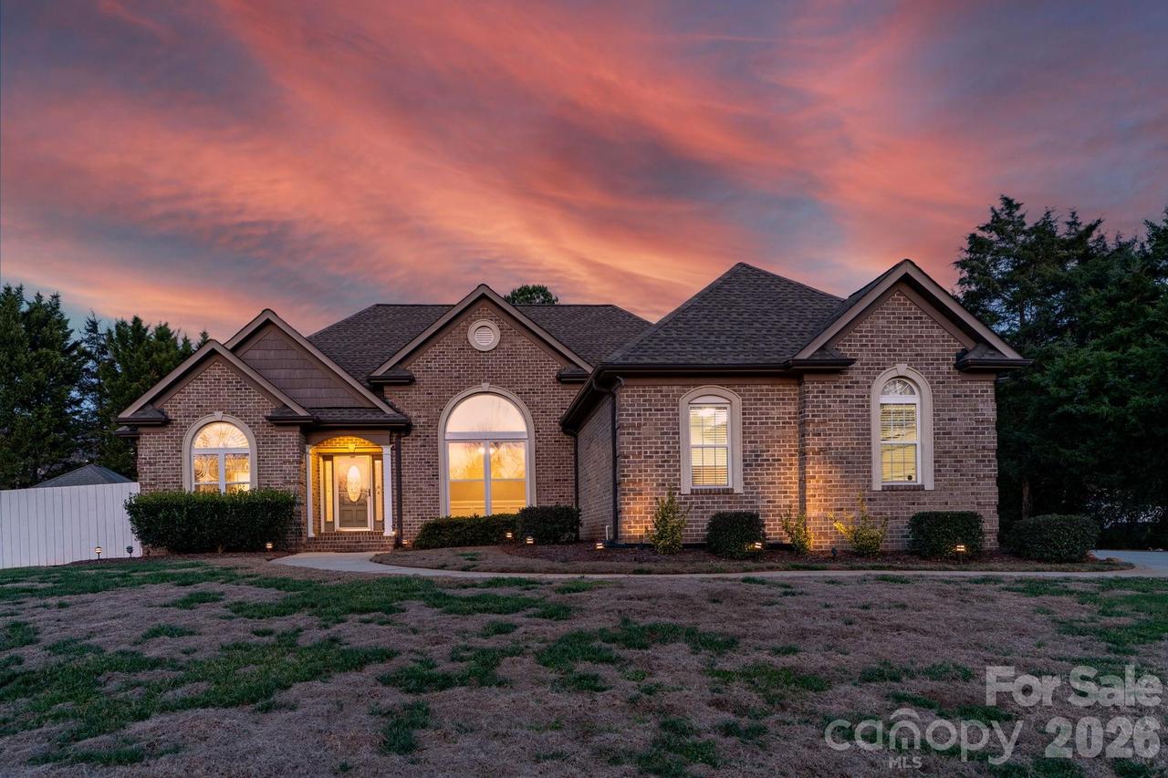 215 Thompson Ct., Indian Trail, NC 28079