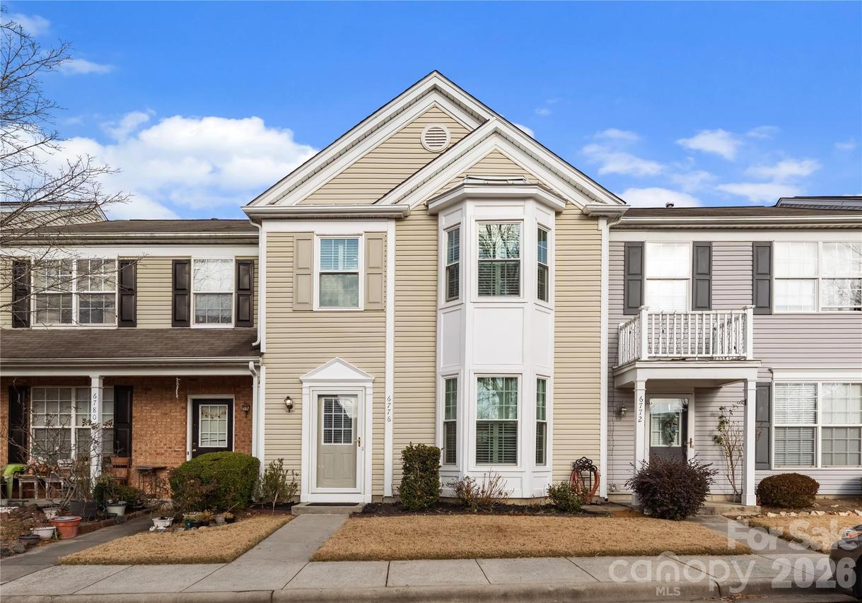 6776 Rothchild Dr., Charlotte, NC 28270