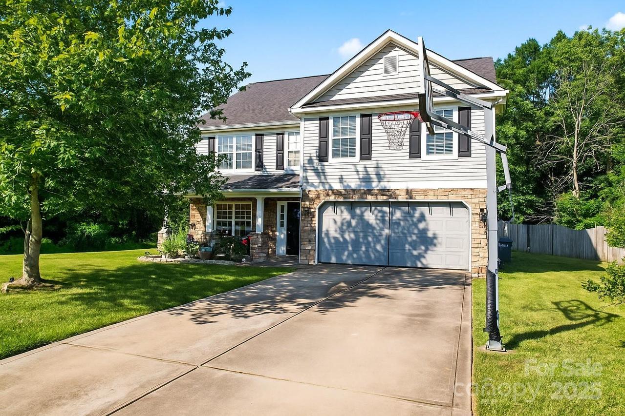 2909 Blueberry Dr., Monroe, NC 28110