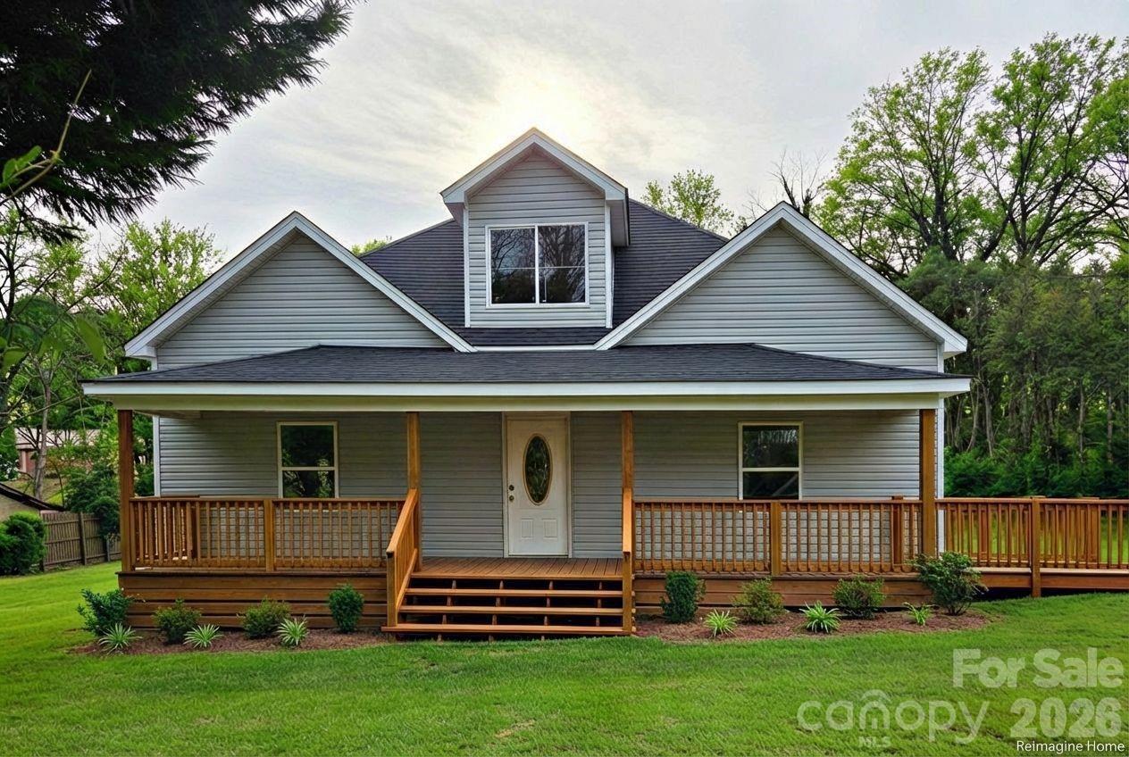 1820 N Hewitt Ave., Newton, NC 28658