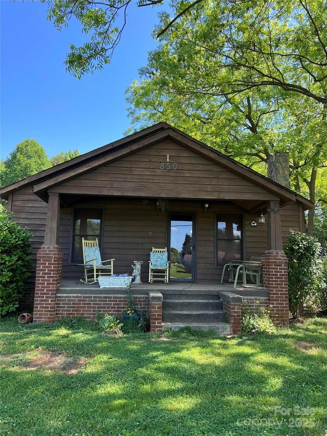 870 E Nc 152 Hwy., China Grove, NC 28023