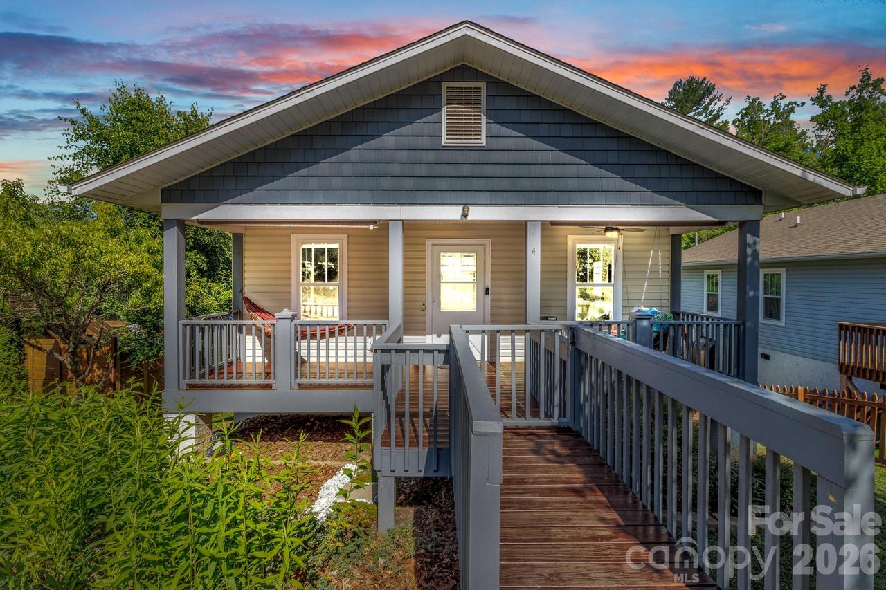 4 Mckinley Ave., Asheville, NC 28803