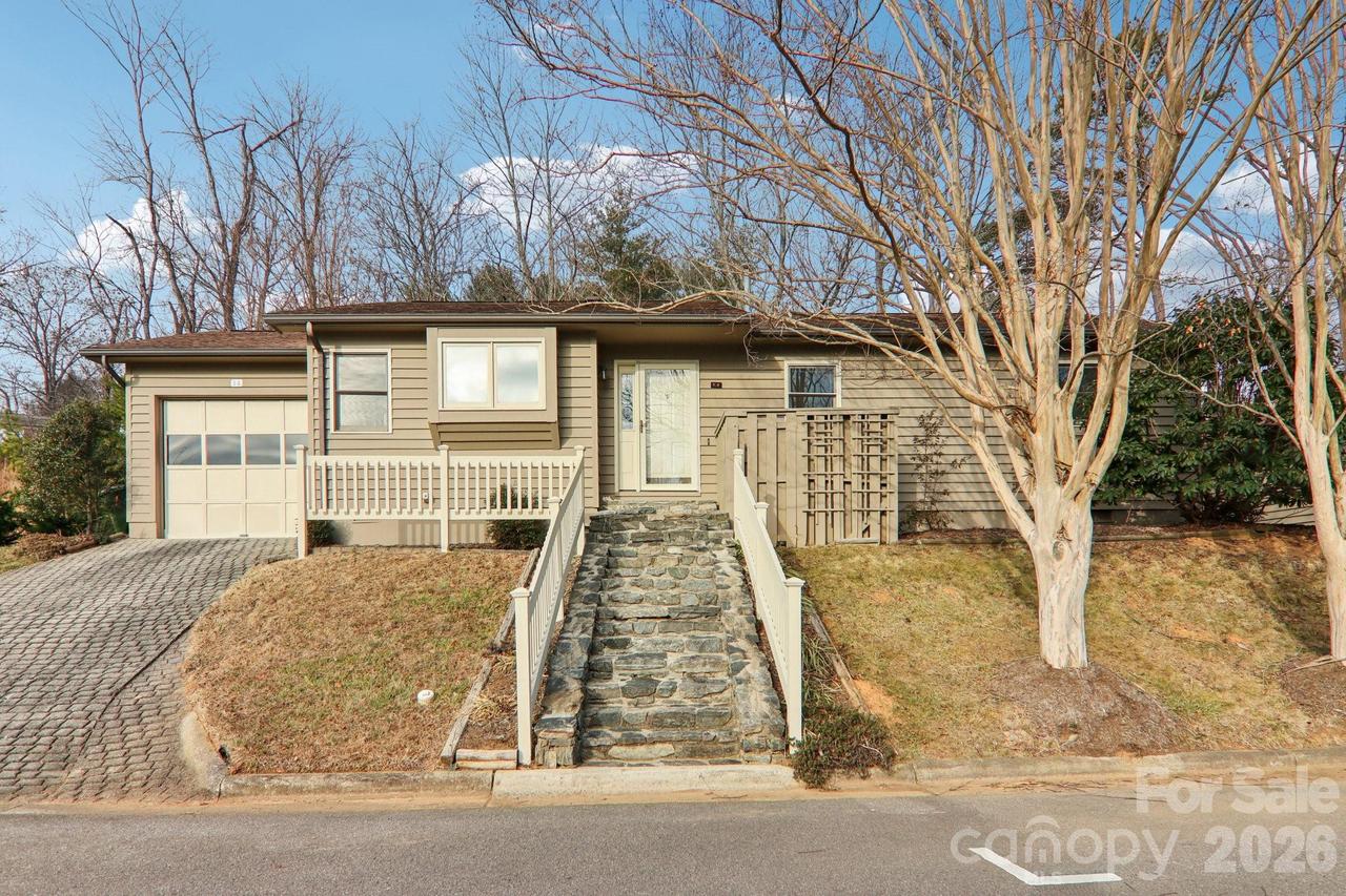 5 Hedgerose Ct. #A, Asheville, NC 28805