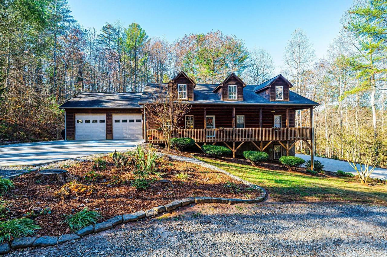 4305 Greenfield Pl., Boomer, NC 28606