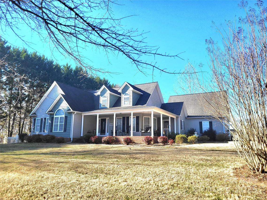 3338 Blevins Rd., Yadkinville, NC 27055