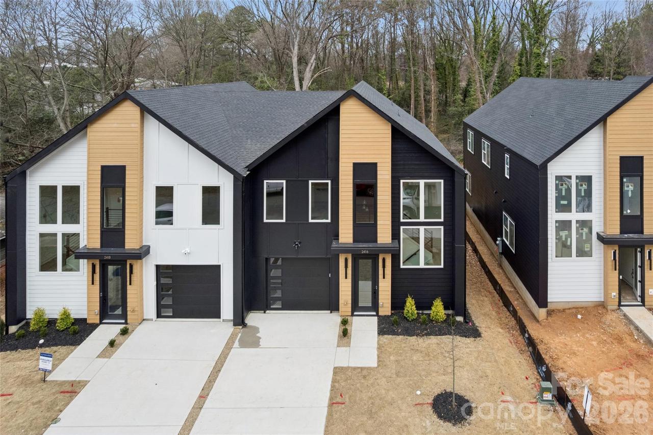 2418 Crestview Dr., Charlotte, NC 28216