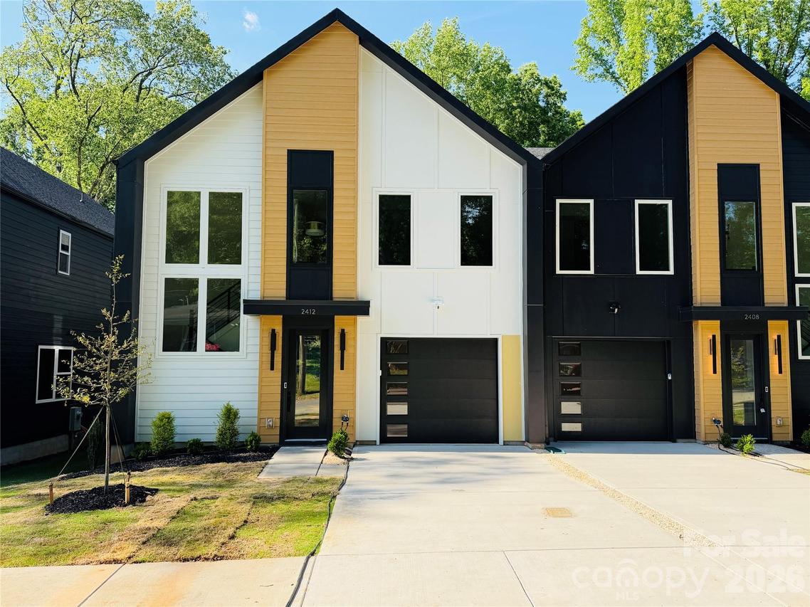 2412 Crestview Dr., Charlotte, NC 28216