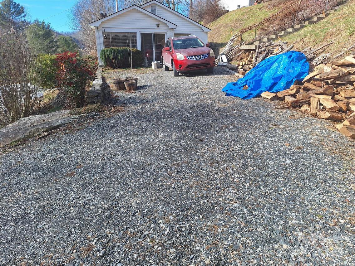 10200 Us 23 Hwy., Mars Hill, NC 28754