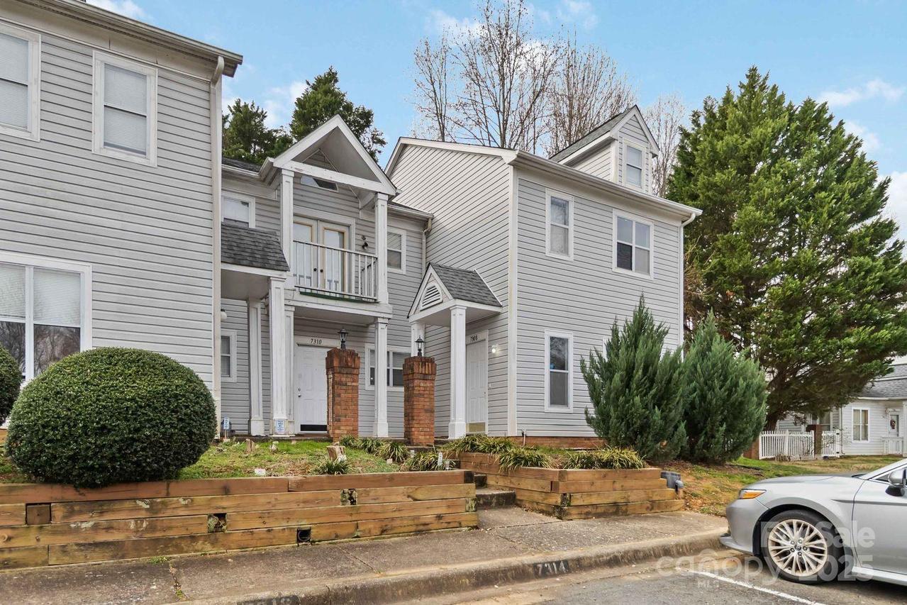 7308 Meadow Glen Dr., Mint Hill, NC 28227