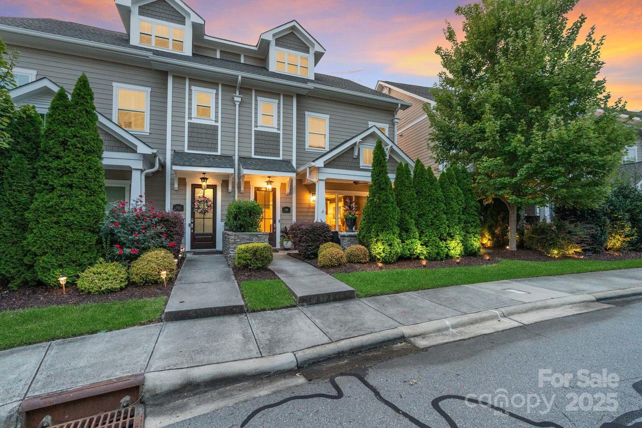748 Amalfi Dr., Davidson, NC 28036